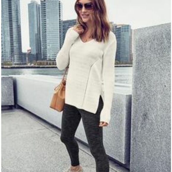 A&F v neck sweater (xs) - Picture 11 of 12